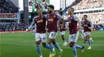 نصف المباراة الأول.. تعادل سلبي يحسم الشوط بين كريستال بالاس وأستون فيلا بالدوري الإنجليزي